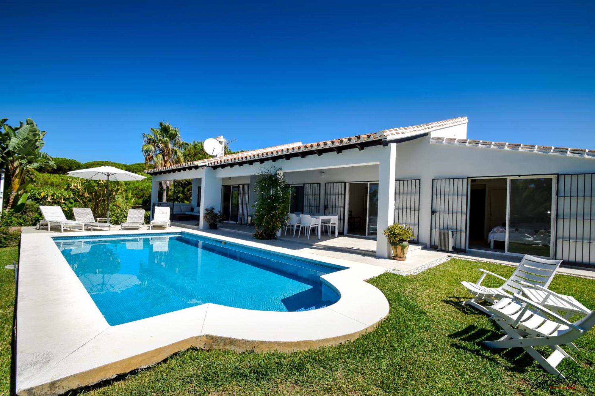 Great Villa Near Beach And Marbellac Extérieur photo