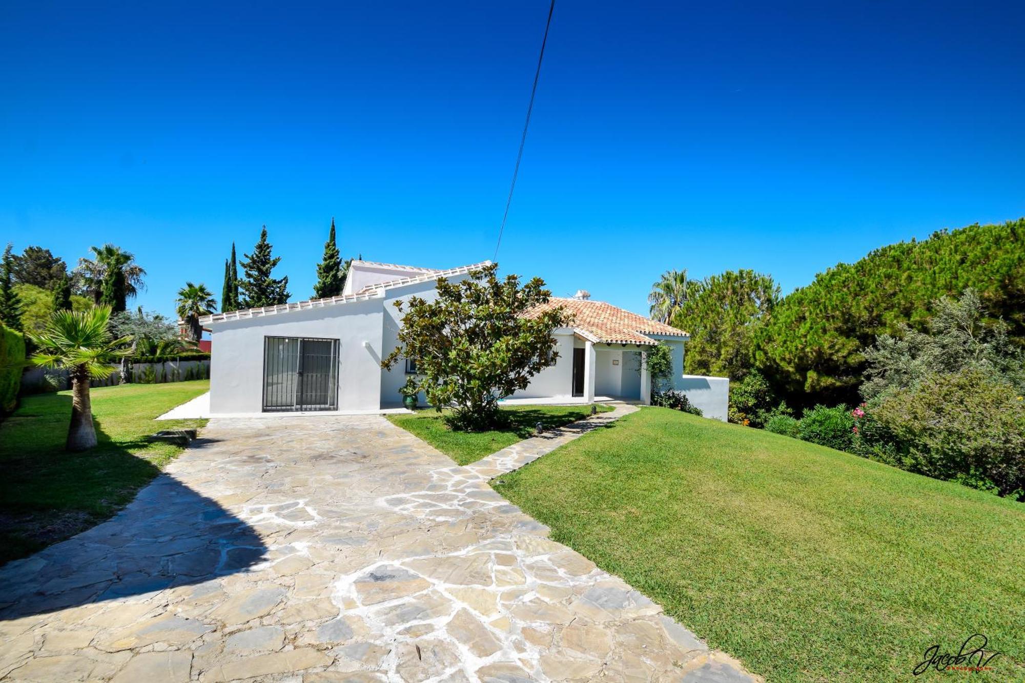 Great Villa Near Beach And Marbellac Extérieur photo