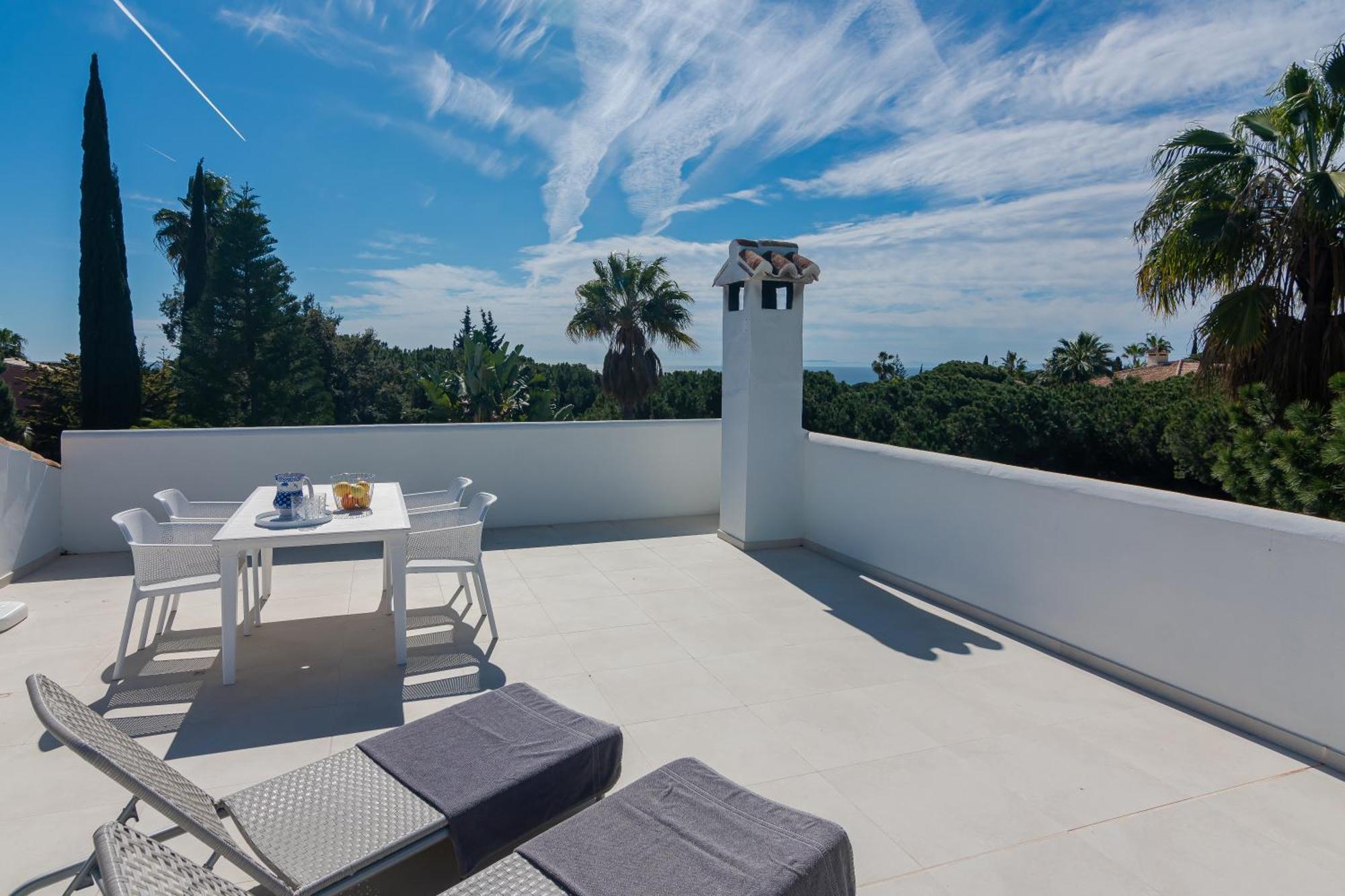 Great Villa Near Beach And Marbellac Extérieur photo